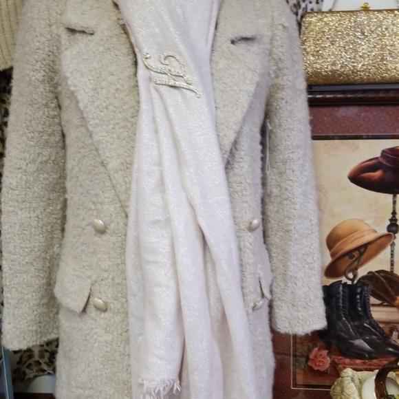Cream Winter White Scarf - Picture 5 of 5
